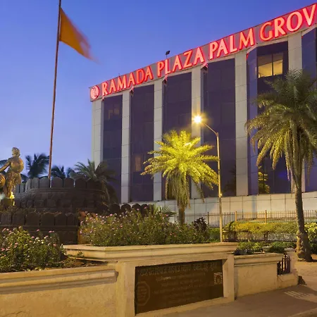 Ramada Plaza By Wyndham Palm Grove Hotel